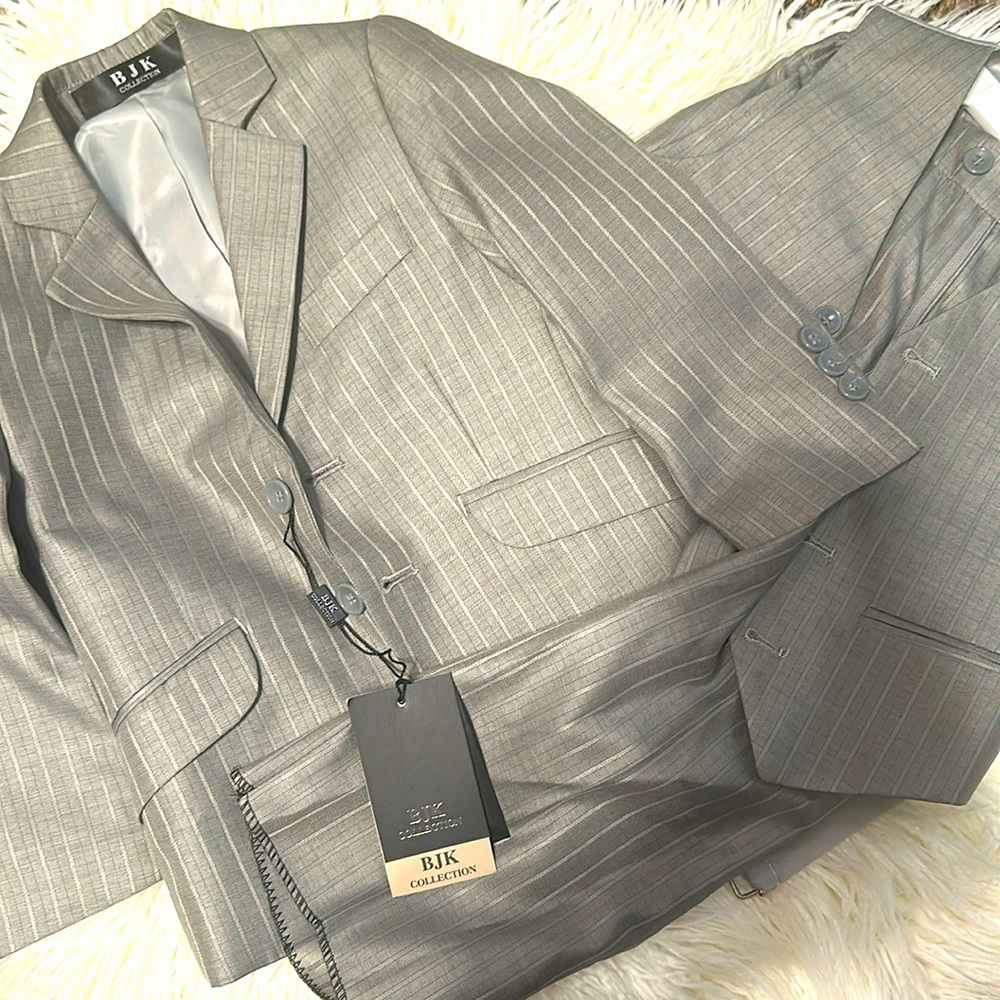 3pc Boys Suit-brand new never worn. Tags still attached